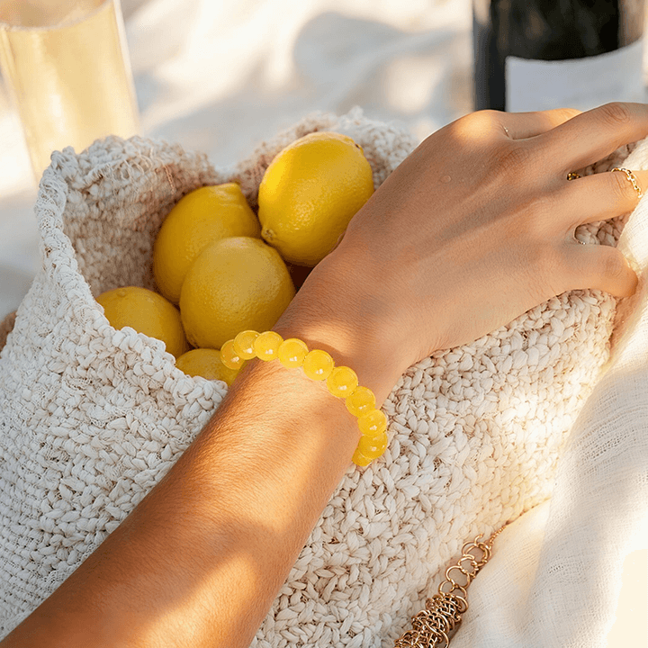 สร้อยข้อมือหินอเกตสีเหลือง รัศมีแห่งปัญญาและวิชาการแห่งมัญชุศรี